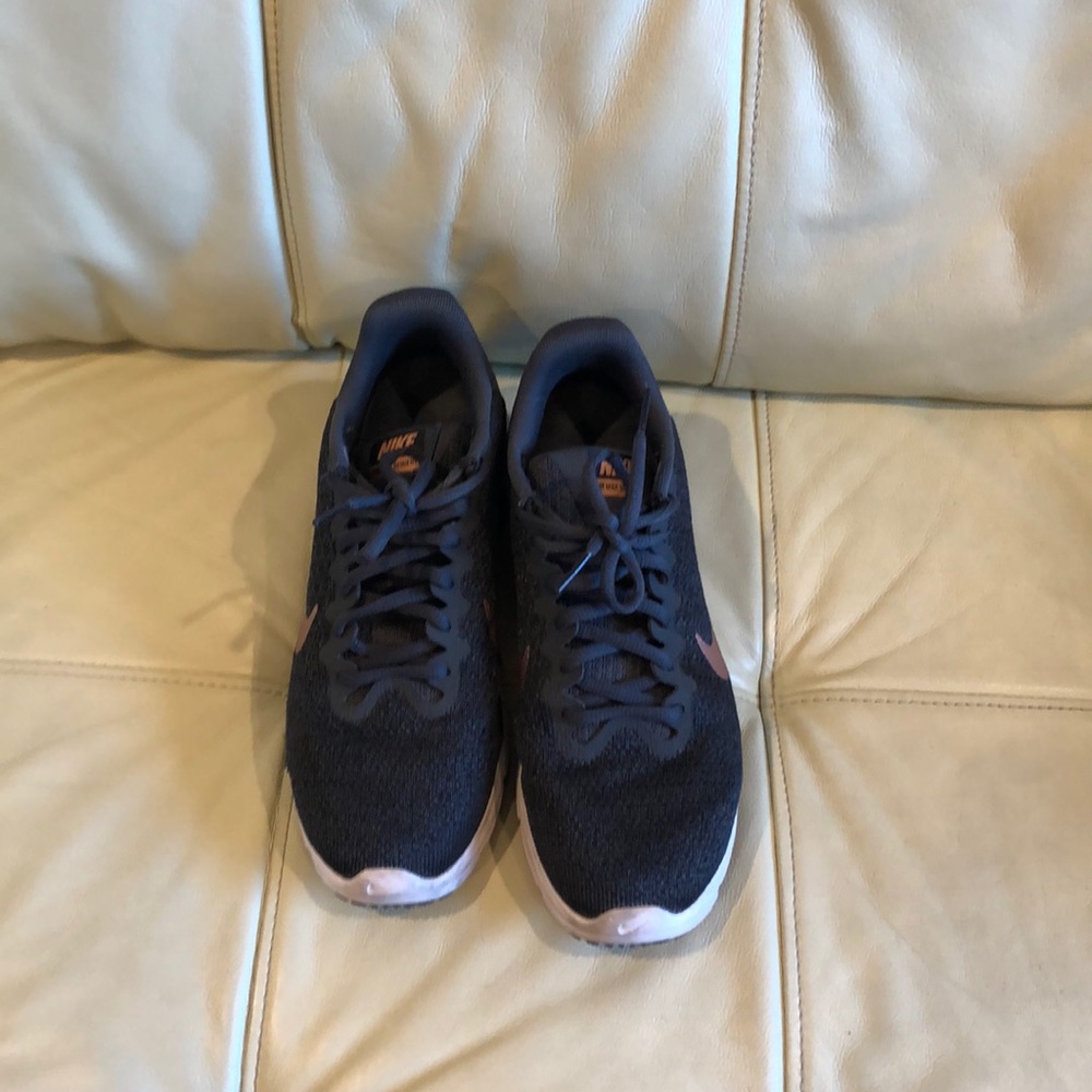 Nike Air Max women’s running shoes